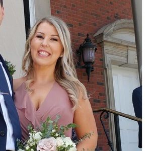 Meet your Posher, Carly